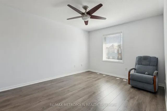 Additional image 29 of 54 Howe Ave