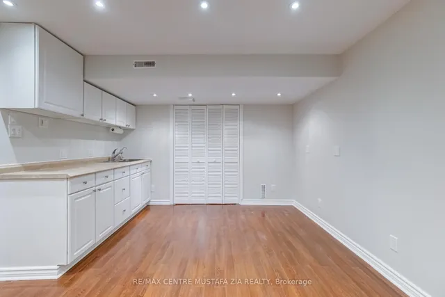 Additional image 38 of 1192 Tupper Dr