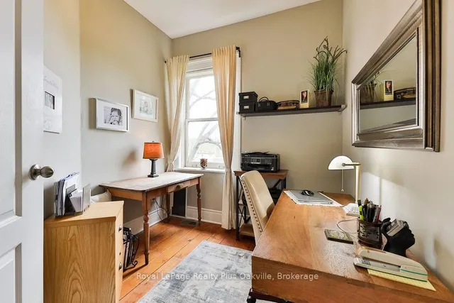 Additional image 27 of 14 Hatt St