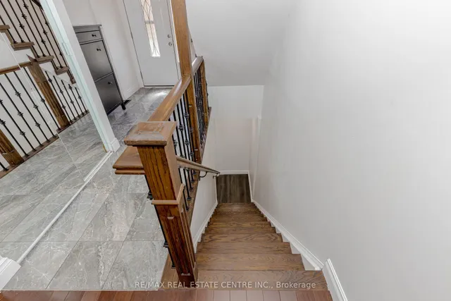 Additional image 33 of 1526 Lancaster Dr Unit 123