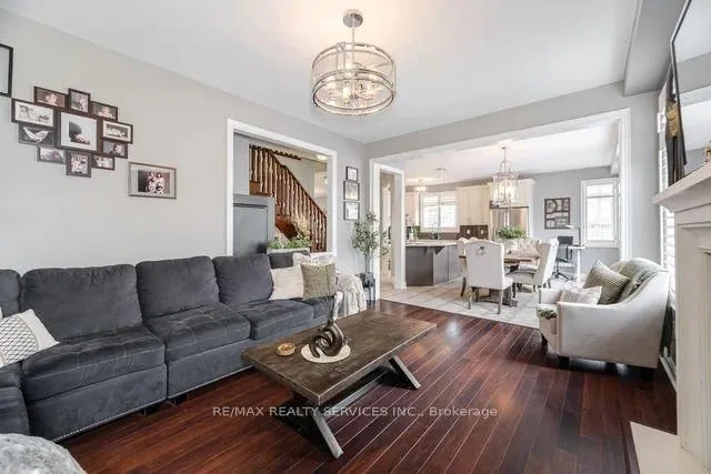 Additional image 16 of 17 Platform Cres