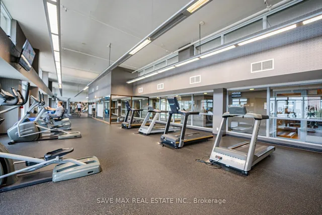 Additional image 32 of 180 Borough Dr