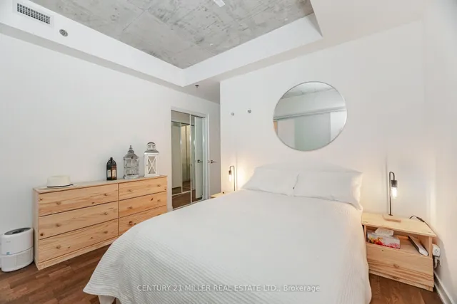 Additional image 18 of 15 Beverley St Unit 301