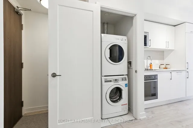 Additional image 17 of 576 Front St Unit 302E