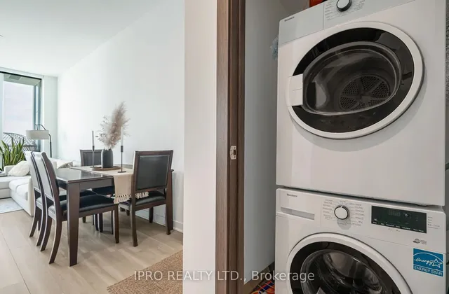 Additional image 25 of 19 Bathurst St Unit 4206