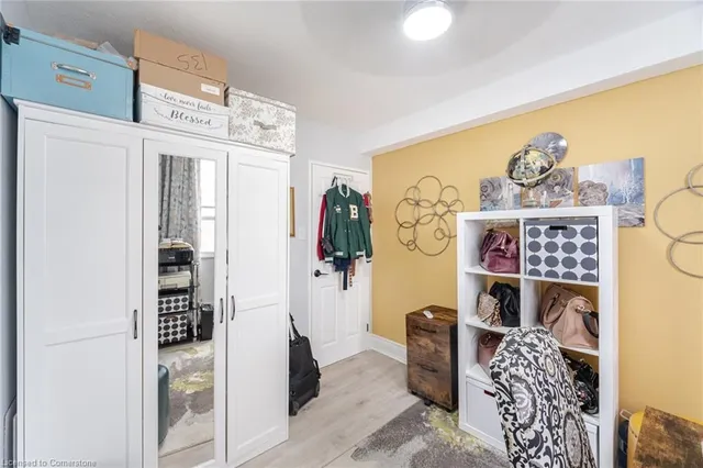 Additional image 26 of 551 The West Mall Rd Unit 1219