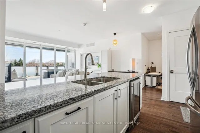 Additional image 14 of 3028 Creekshore Common N/A Unit 105