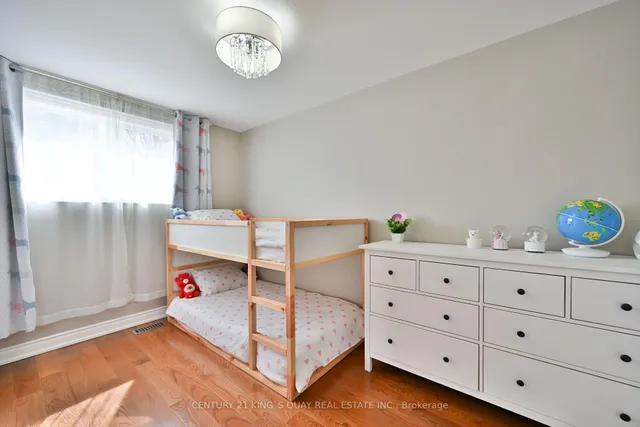 Additional image 31 of 10 Billington Cres