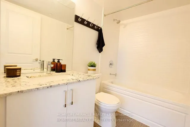 Additional image 16 of 20 Meadowglen Pl Unit 1406