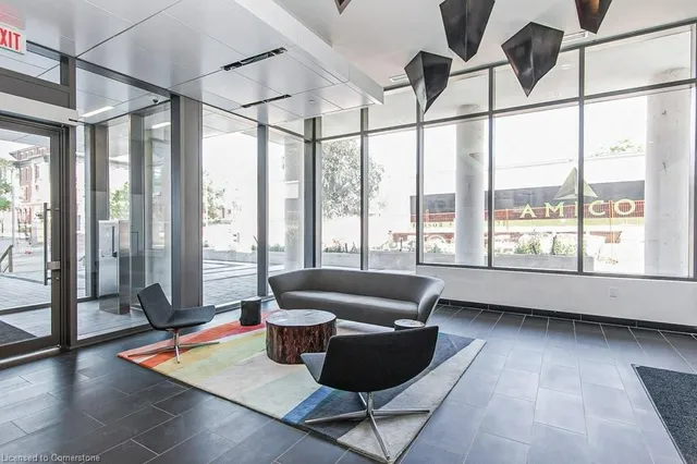 Additional image 21 of 85 Duke St Unit 402