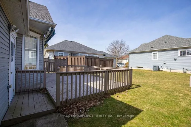 Additional image 45 of 91 Silverbirch Blvd