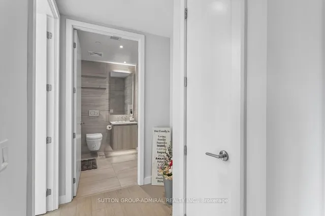 Additional image 28 of 81 Wellesley St Unit 2104