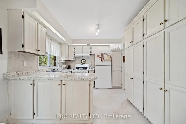 Additional image 17 of 1 Carnforth Dr