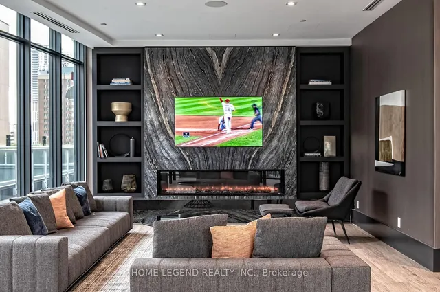 Additional image 13 of 403 Church St Unit 502