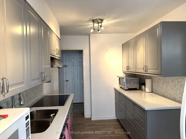 Additional image 5 of 451 The West Mall N/A Unit 104