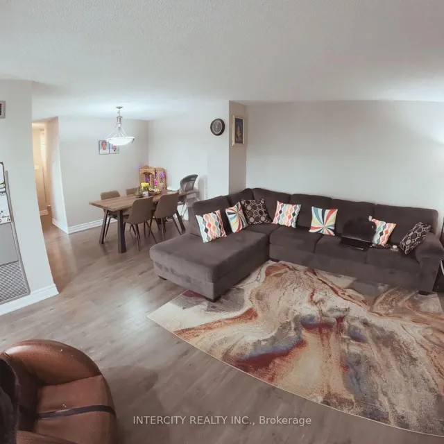 Additional image 4 of 3695 Kaneff Cres Unit 509