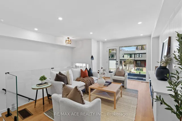 Additional image 21 of 28 August Ave