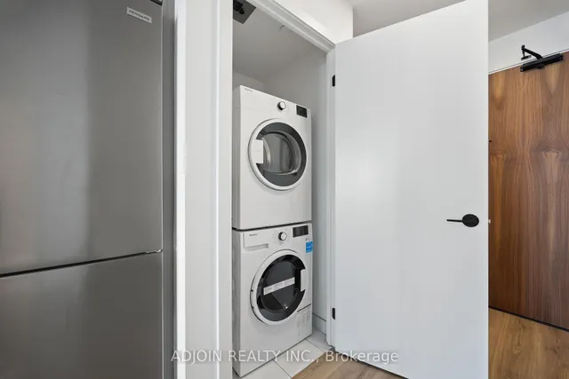 Additional image 10 of 10 Lagerfeld Dr Dr Unit 201