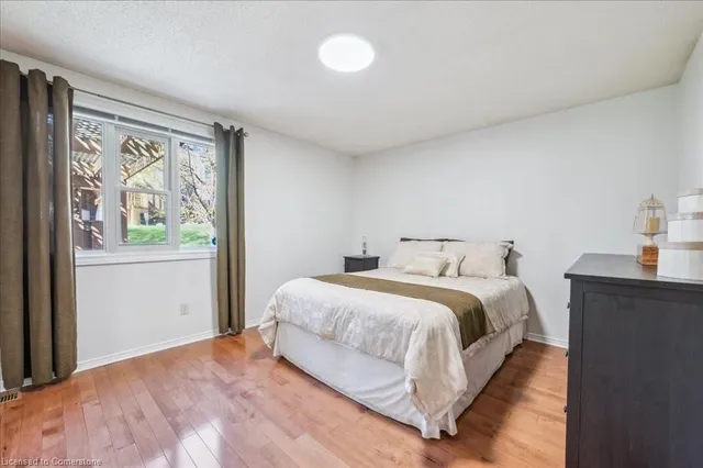 Additional image 17 of 5 Quinte Cres Unit 2