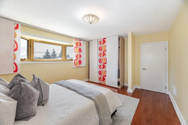 Additional image 21 of 86 Crendon Dr