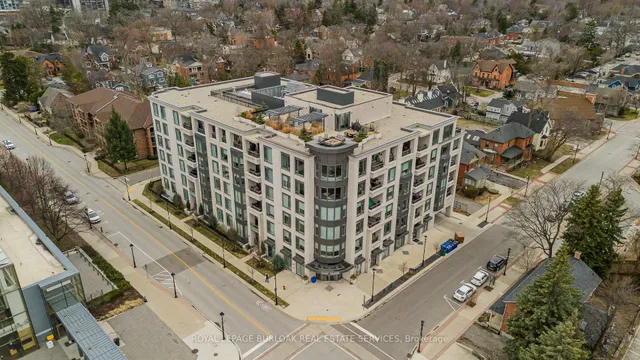 1441 Elgin St Unit 302