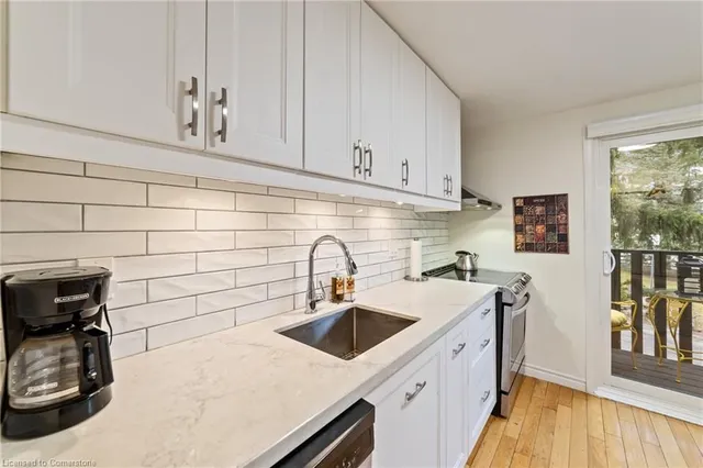 Additional image 17 of 1967 Main St Unit 6