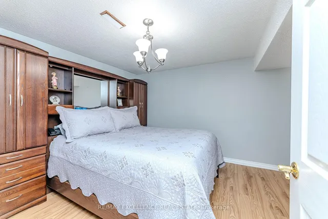 Additional image 35 of 24 Linkdale Rd