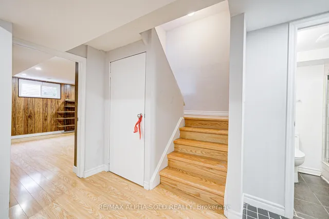 Additional image 34 of 70 Clydesdale Dr