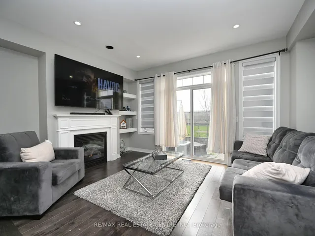 Additional image 10 of 53 Dufay Rd