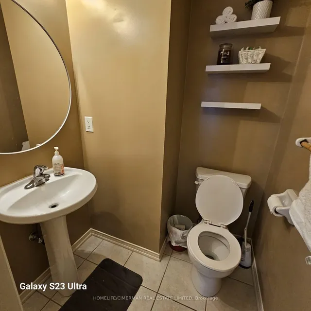 Additional image 10 of 365 Murray Ross Pkwy Unit 16