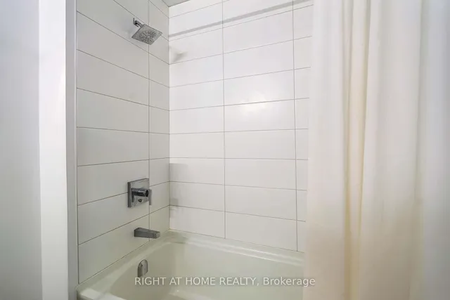 Additional image 23 of 4208 Dundas St Unit 523