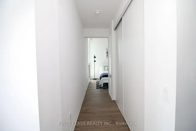 Additional image 5 of 88 Blue Jays Way Unit 2708