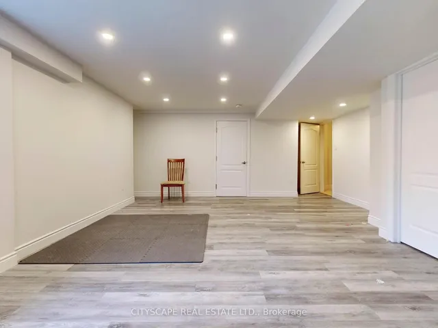 Additional image 3 of 93 Tremaine Dr