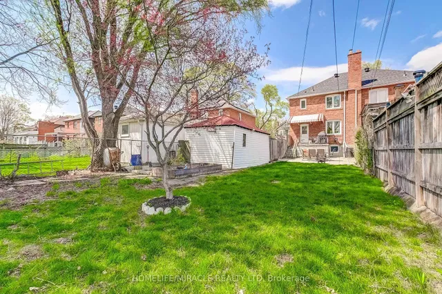 Additional image 36 of 133 Queens Dr