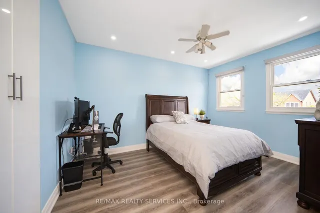Additional image 35 of 24 Neville Cres