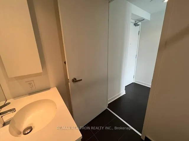 Additional image 20 of 15 Grenville St Unit 2706