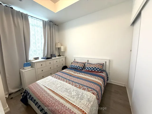 Additional image 11 of 55 Duke St Unit 2405