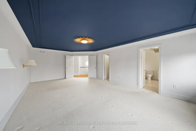 Additional image 25 of 2165 Country Club Dr Unit 12