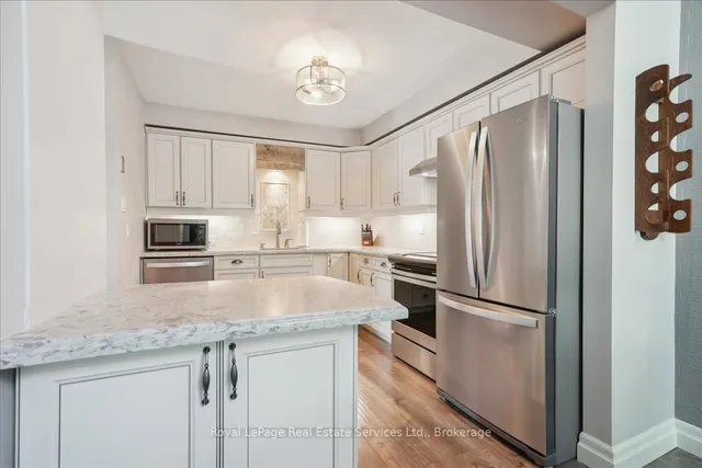 Additional image 16 of 1588 Kerns Rd Unit 6