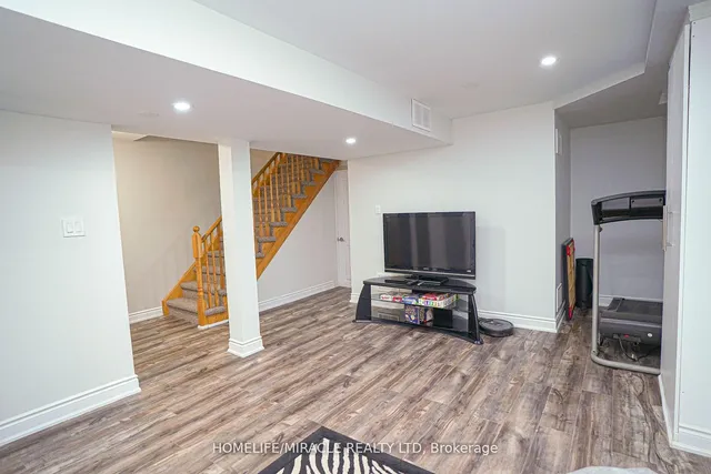 Additional image 36 of 6 Maplecrest Crt