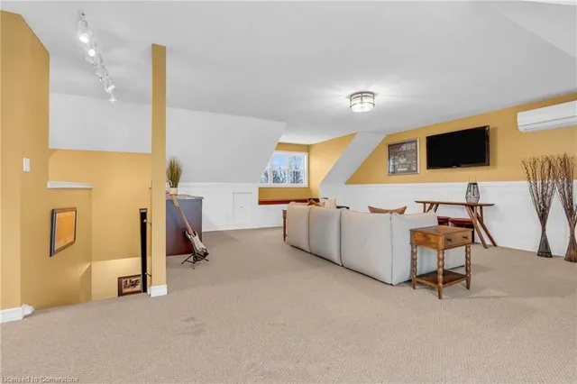 Additional image 28 of 31 Coopershawk St