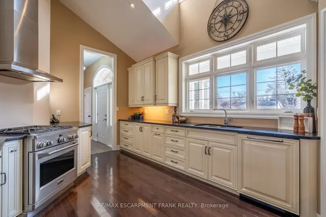 Additional image 20 of 157 Terrence Park Dr