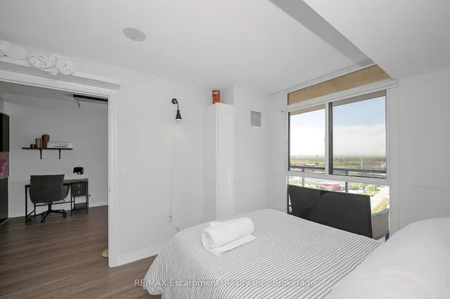 Additional image 18 of 1940 Ironstone Dr Unit 1606