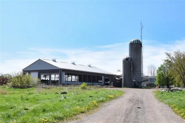 Additional image 39 of 6360 Airport Rd