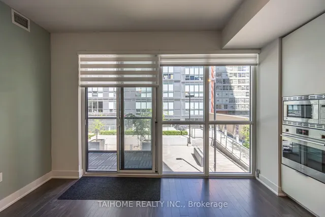 Additional image 7 of 955 Bay St Unit 307