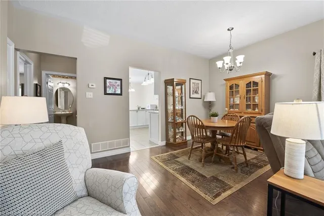 Additional image 12 of 34 Southbrook Dr Unit 11