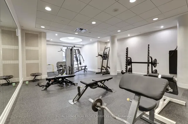 Additional image 37 of 5233 Dundas St Unit 1829