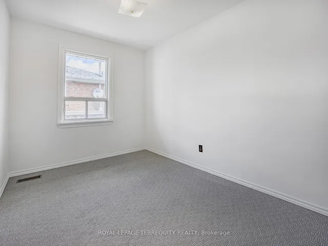 Additional image 13 of 146 Benjamin Blvd