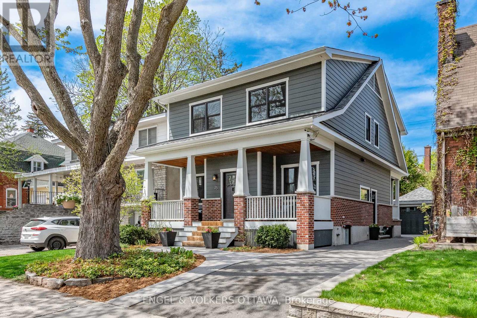 25 MASON TERRACE|Ottawa, Ontario K1S0K8