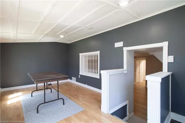 Additional image 33 of 187 Clover Pl